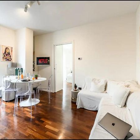 Casa Albertina Grazioso Appartamento Vicino Alla Stazione Monza Zewnętrze zdjęcie