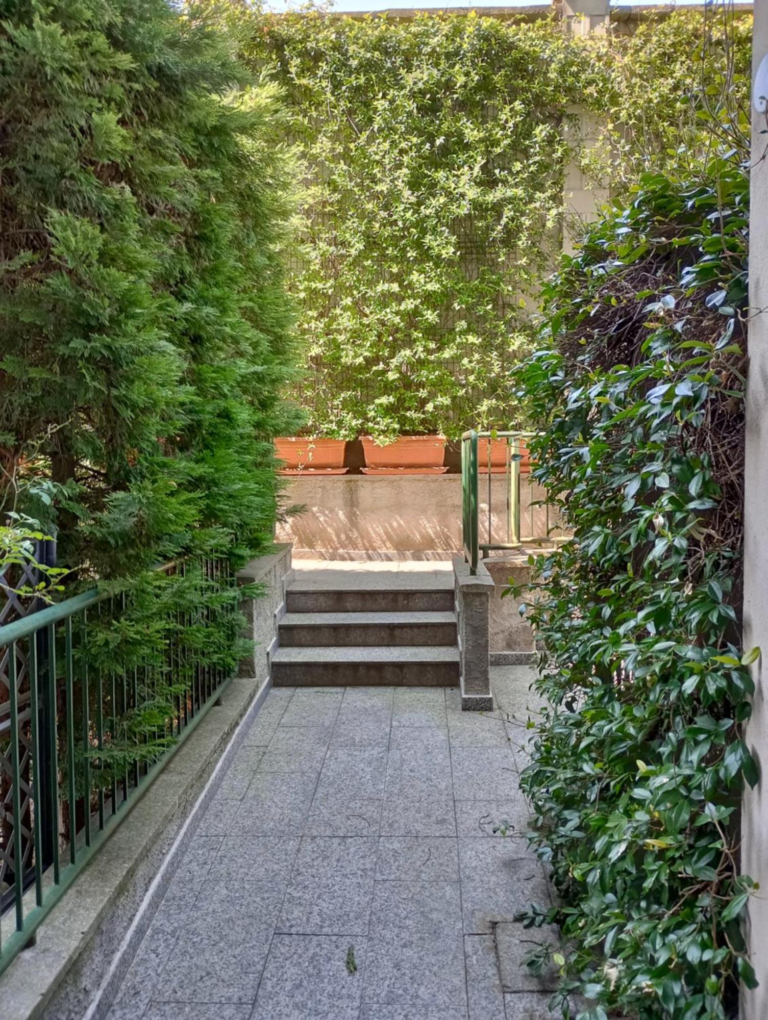 Casa Albertina Grazioso Appartamento Vicino Alla Stazione Monza Zewnętrze zdjęcie